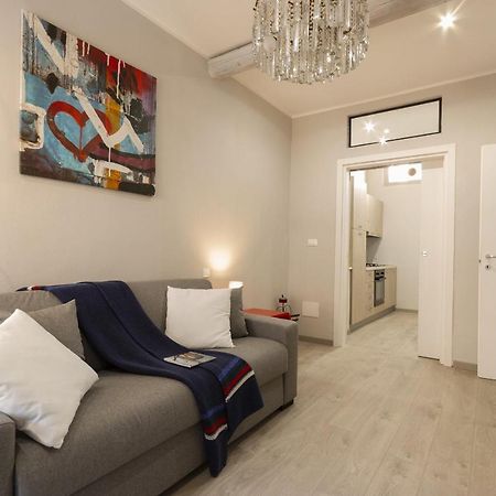 Suite Accademia - Smart Holiday มานโตวา ภายนอก รูปภาพ