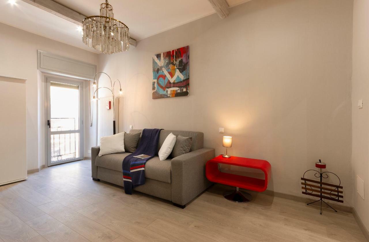 Suite Accademia - Smart Holiday มานโตวา ภายนอก รูปภาพ